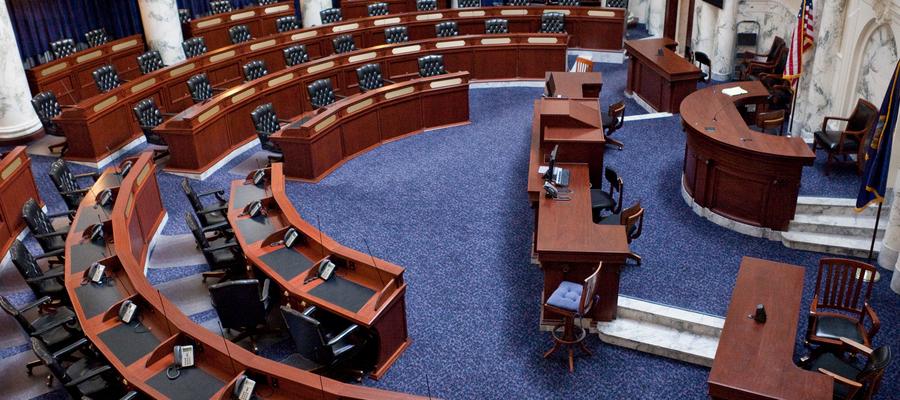 Senate floor empty not in session