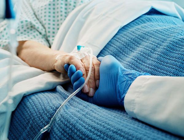 clinical-glove-hand-comfort-700x532