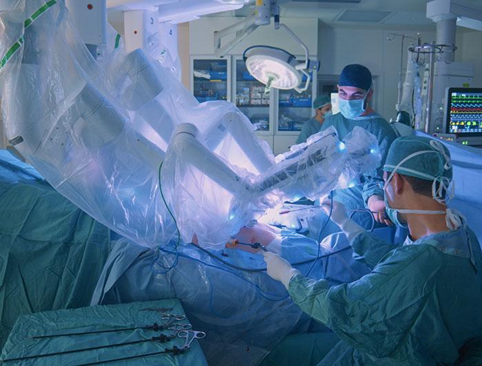 A robotic surgical device piloted by surgeons in theater