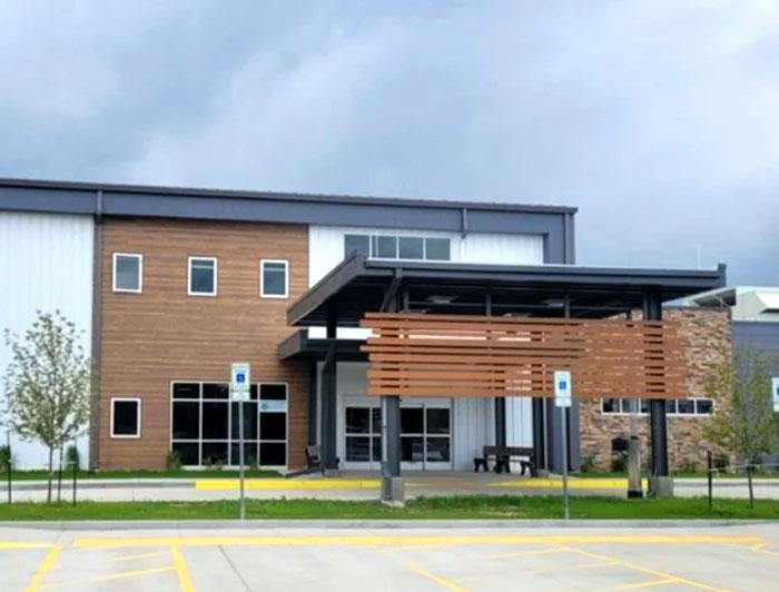 Exterior shot of Dahl Memorial Healthcare Association facility